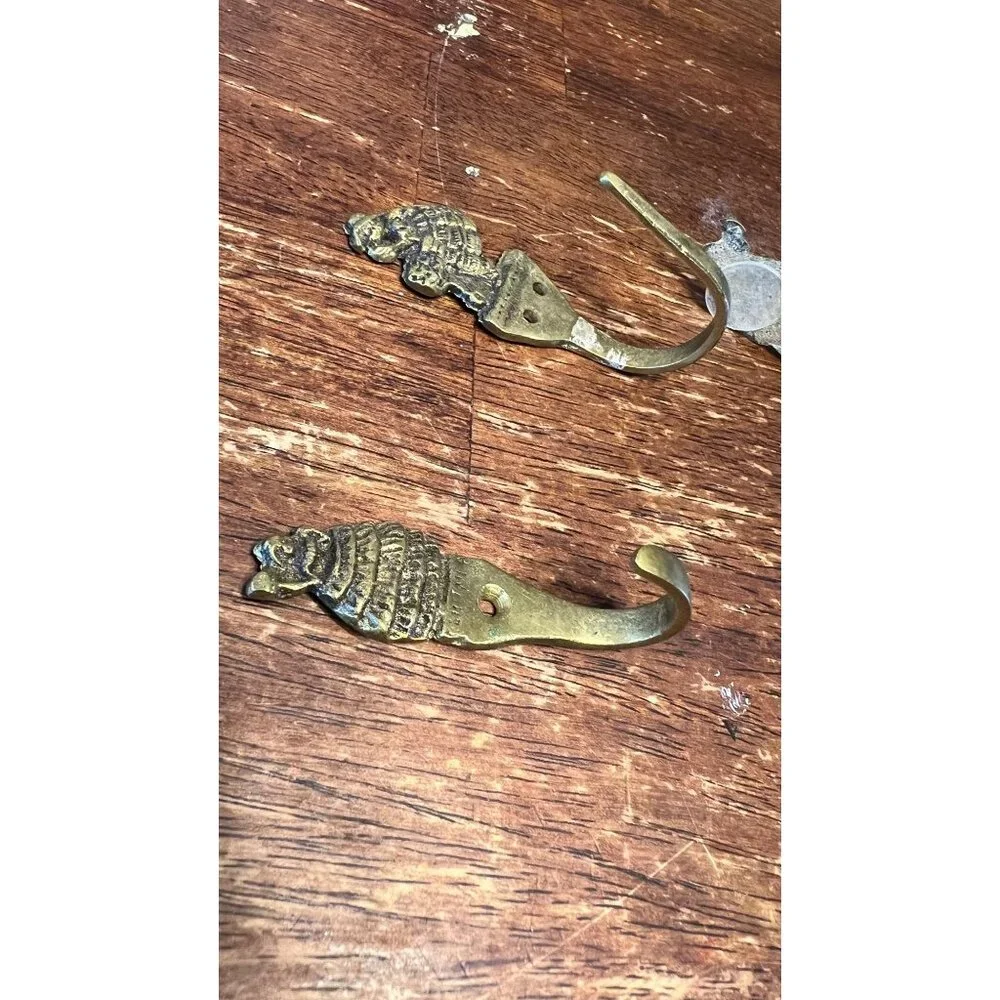 Vintage Brass Wall Hooks With Southern Belle Designs Set Of 3 Made In Canada Rus